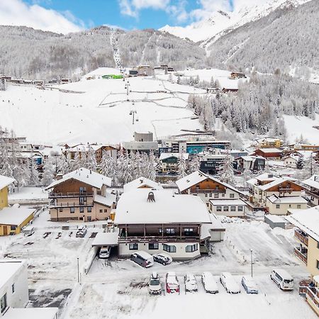 Hotel Garni Maria Theresia Sölden Kültér fotó