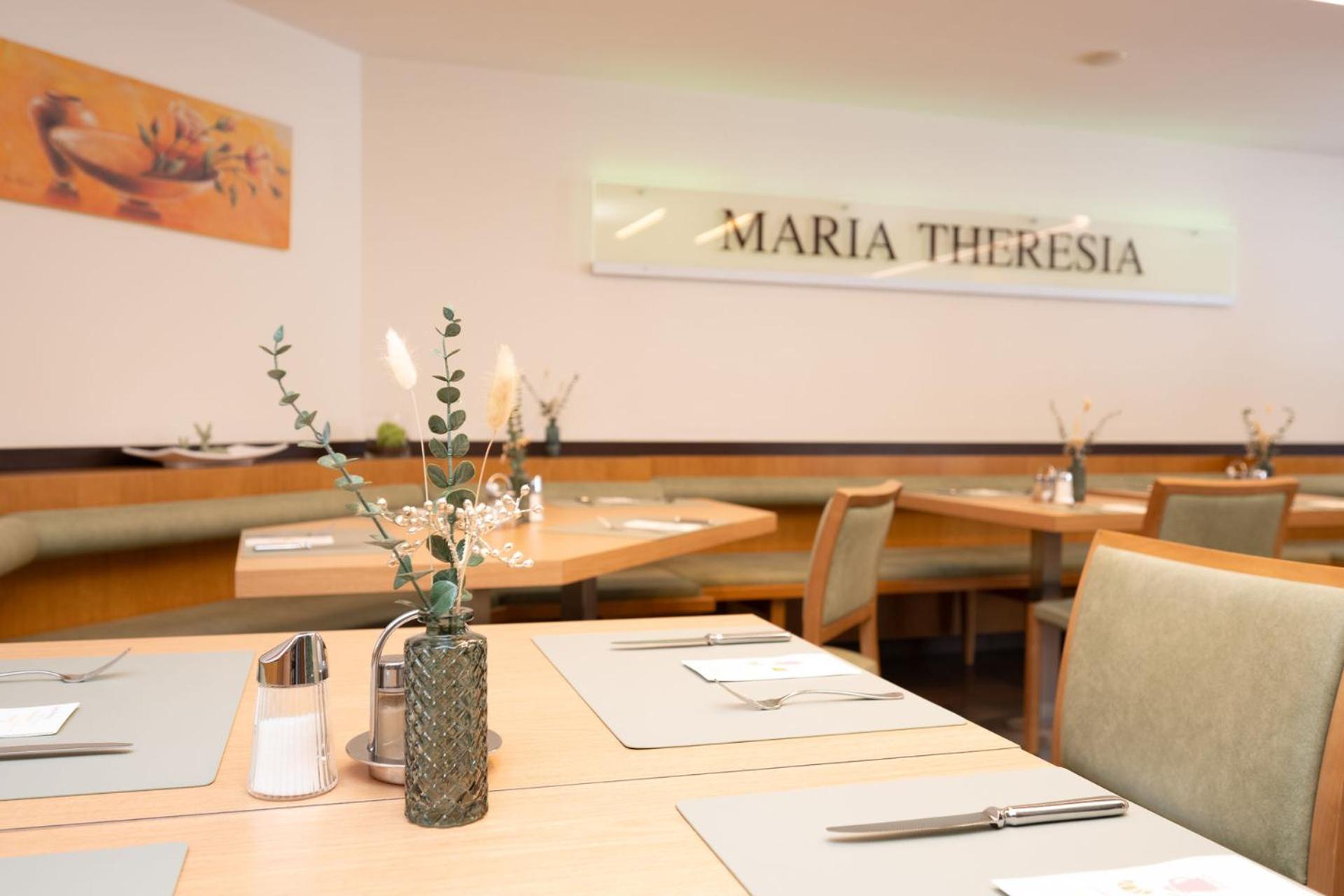 Hotel Garni Maria Theresia Sölden Kültér fotó