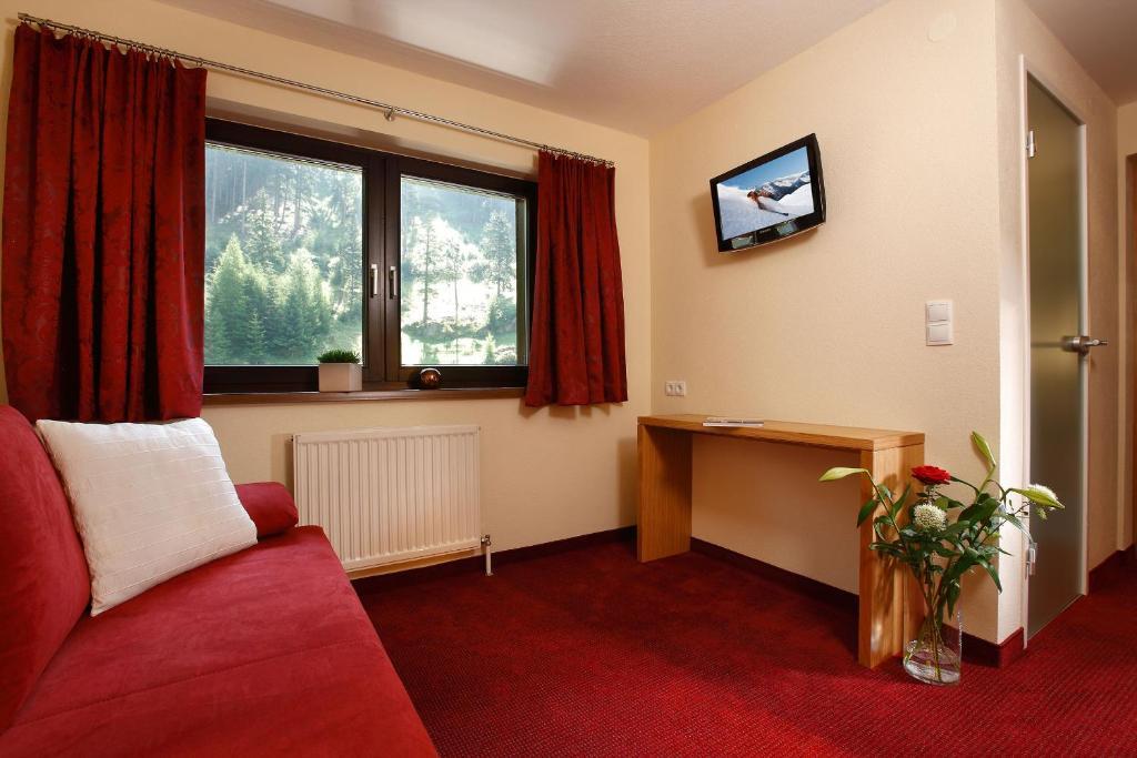 Hotel Garni Maria Theresia Sölden Szoba fotó